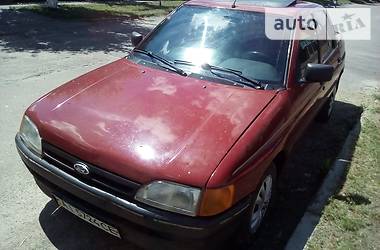 Седан Ford Orion 1992 в Прилуках