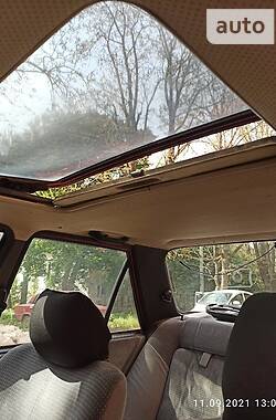 Седан Ford Orion 1987 в 