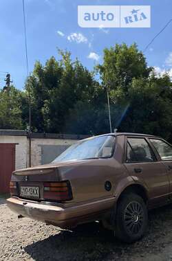 Седан Ford Orion 1987 в  фото 20 Седан Ford Orion 1987 в