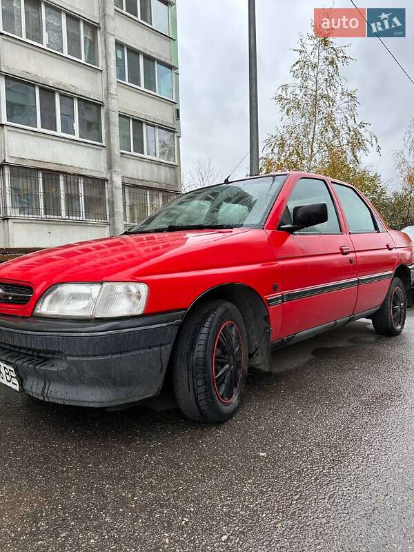 Седан Ford Orion 1993 в Полтаве фото 2 Седан Ford Orion 1993 в Полтаве