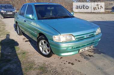 Седан Ford Orion 1990 в Кам'янець-Подільському