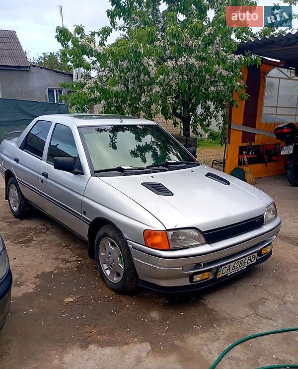 Ford Orion 1992