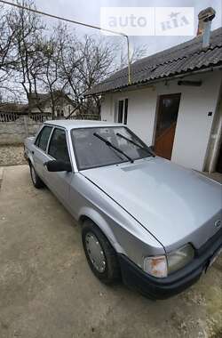 Седан Ford Orion 1987 в Ивано-Франковске