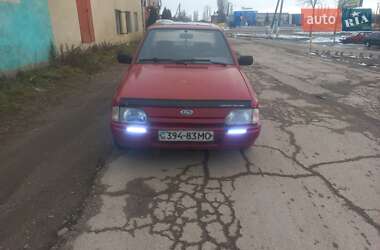 Седан Ford Orion 1989 в Хотині