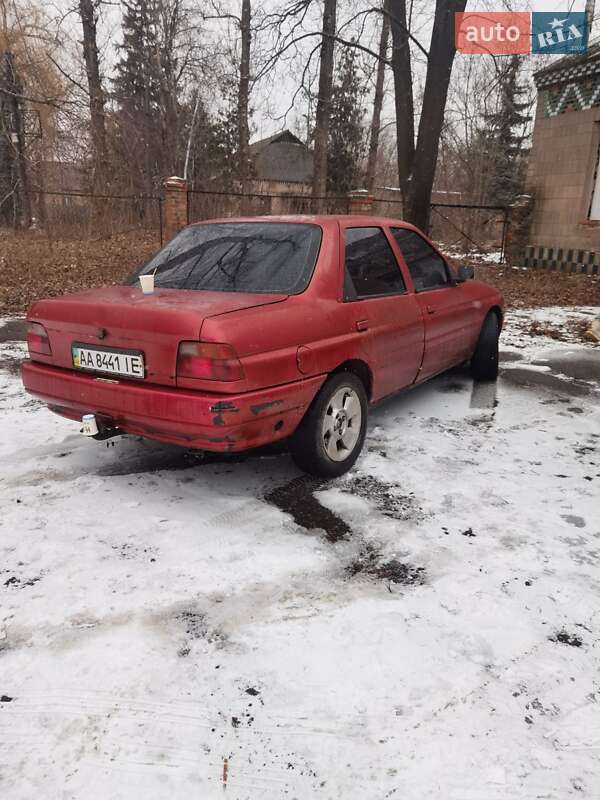 Седан Ford Orion 1993 в Козельце фото 10 Седан Ford Orion 1993 в Козельце