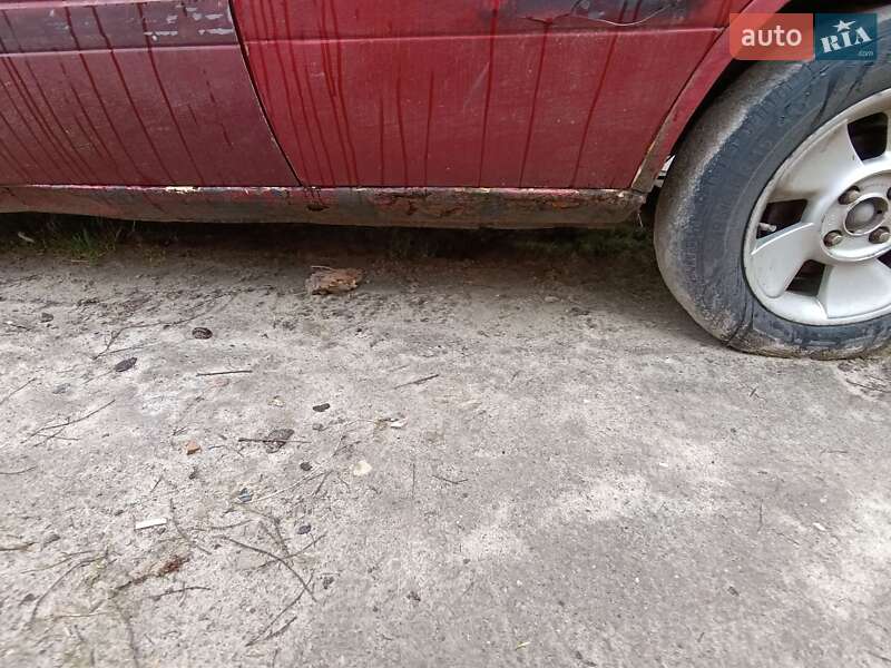 Седан Ford Orion 1993 в Козельце фото 5 Седан Ford Orion 1993 в Козельце