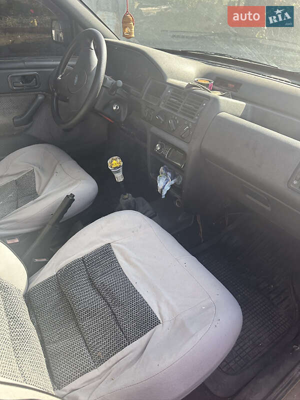 Седан Ford Orion 1991 в Варваровке