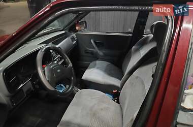 Седан Ford Orion 1989 в 