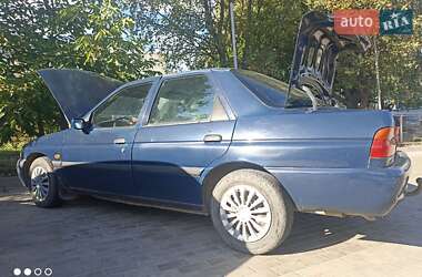 Седан Ford Orion 1991 в Луцке