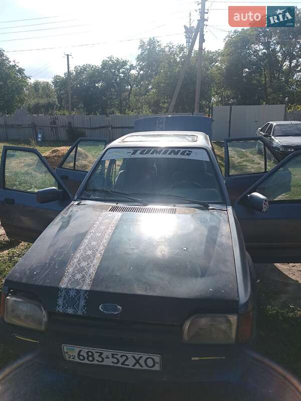 Седан Ford Orion 1989 в Новому Бузі