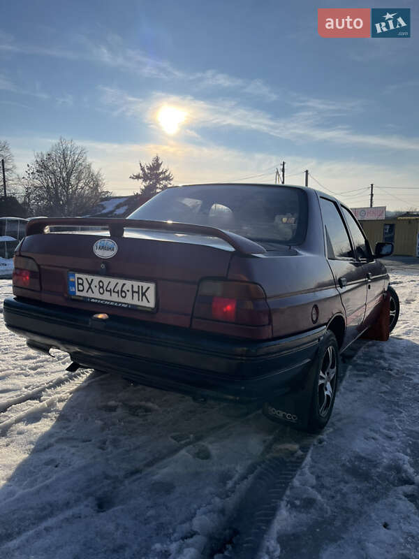 Седан Ford Orion 1991 в Кам'янець-Подільському