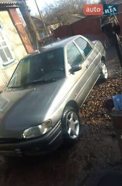 Седан Ford Orion 1991 в Конотопе