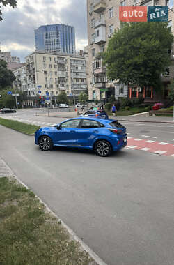 Внедорожник / Кроссовер Ford Puma 2020 в 
