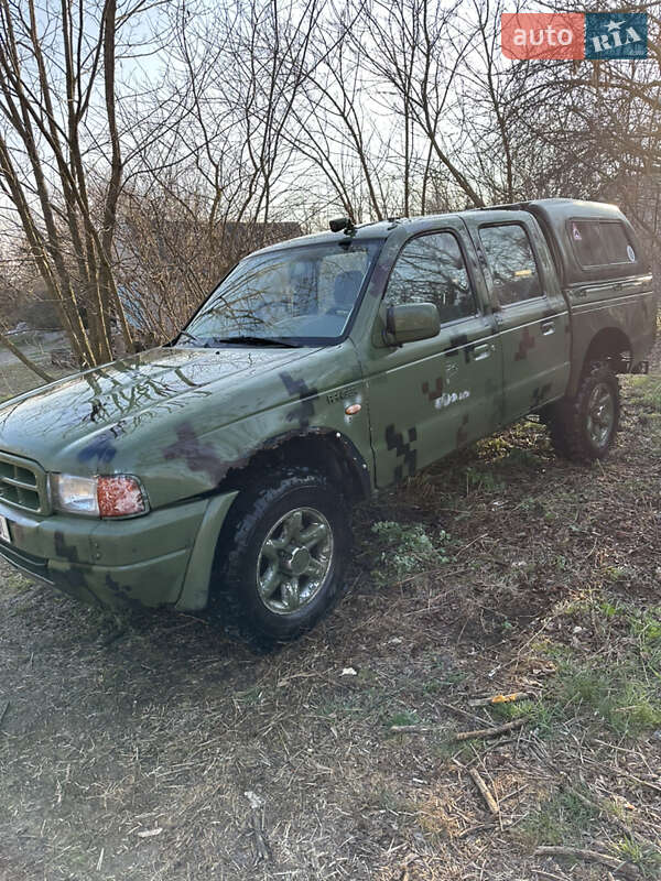 Пікап Ford Ranger 2001 в Чернівцях