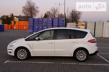 Мінівен Ford S-Max 2013 в 