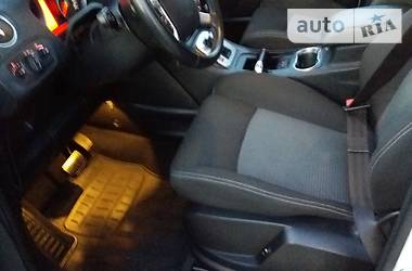 Мінівен Ford S-Max 2013 в 