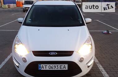 Мінівен Ford S-Max 2013 в 