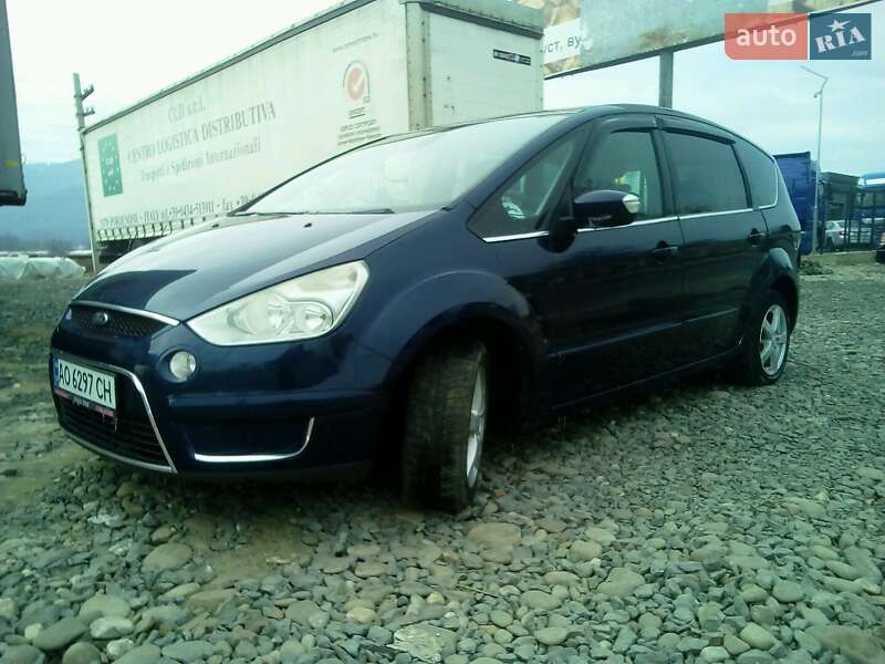 Минивэн Ford S-Max 2007 в Хусте