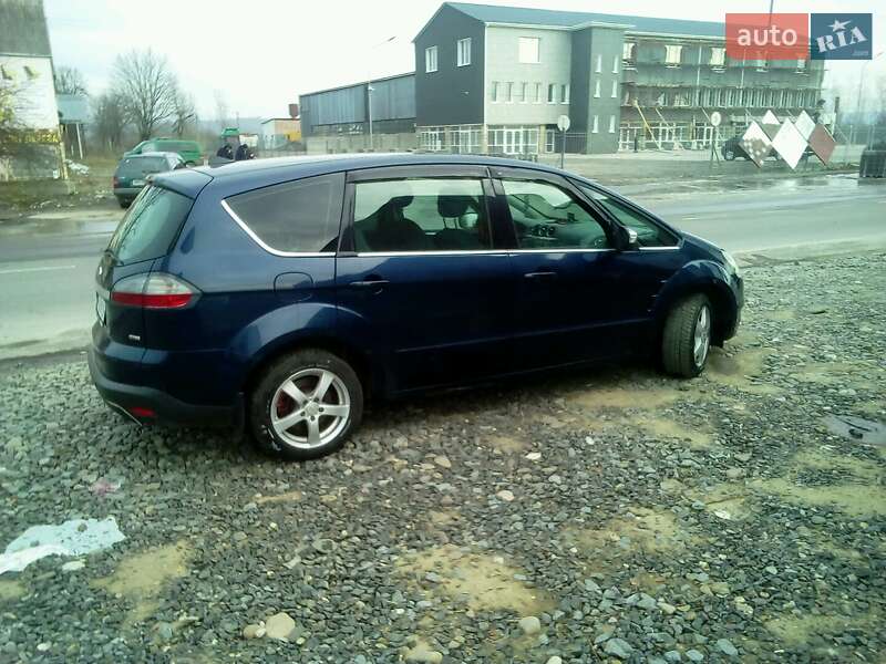 Минивэн Ford S-Max 2007 в Хусте