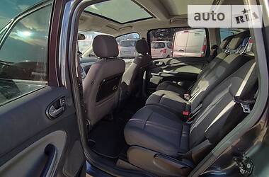 Мінівен Ford S-Max 2007 в 
