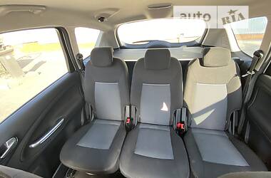 Мінівен Ford S-Max 2013 в 