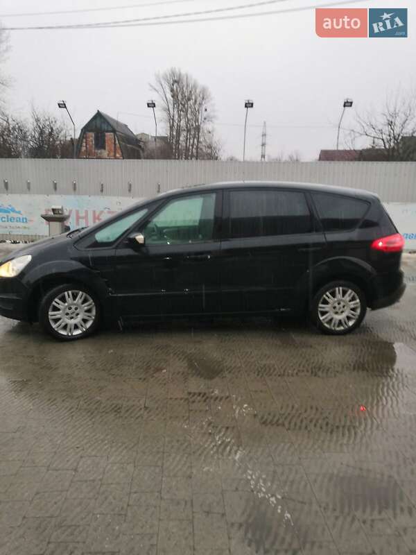 Минивэн Ford S-Max 2010 в Городенке