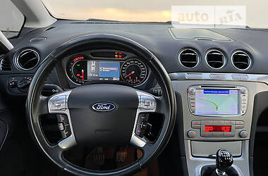 Мінівен Ford S-Max 2010 в Тернополі