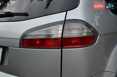 Минивэн Ford S-Max 2008 в 