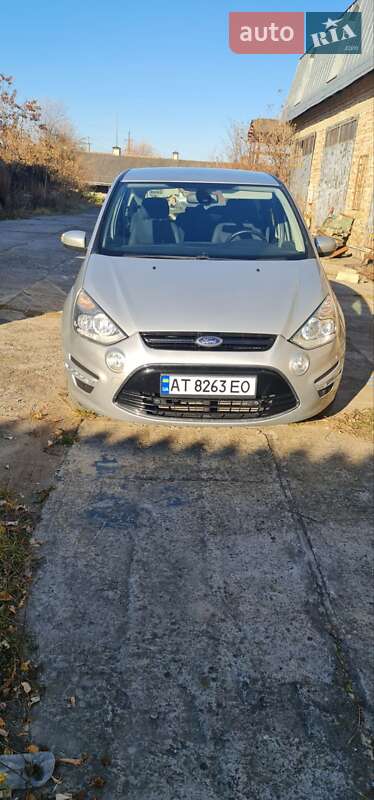 Минивэн Ford S-Max 2012 в Ивано-Франковске