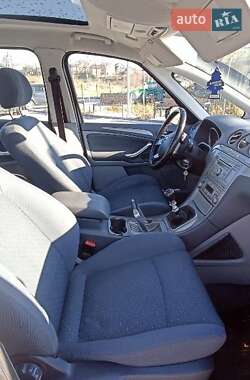 Минивэн Ford S-Max 2007 в 