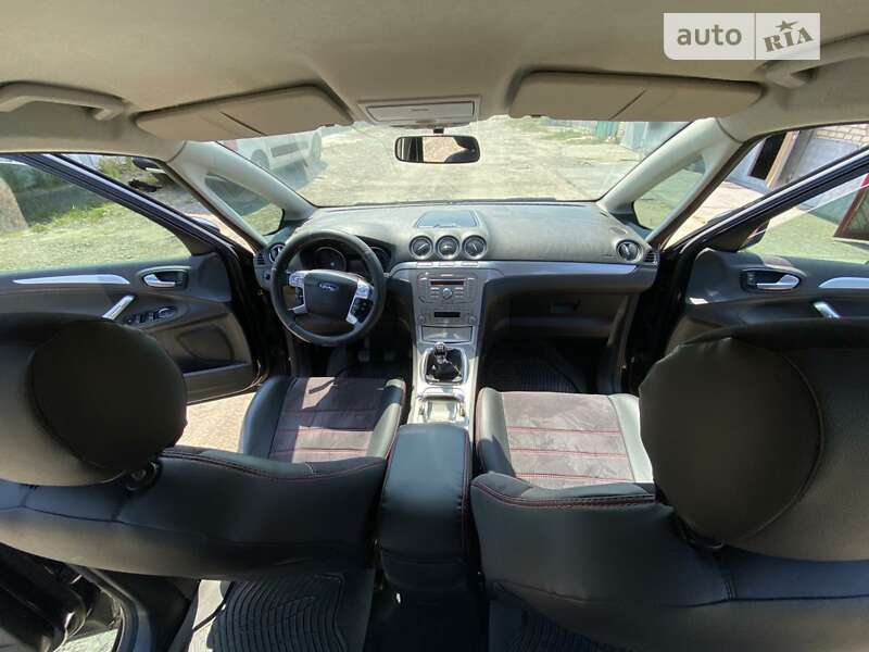 Минивэн Ford S-Max 2008 в Новояворовске