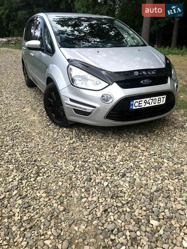 Минивэн Ford S-Max 2011 в Черновцах
