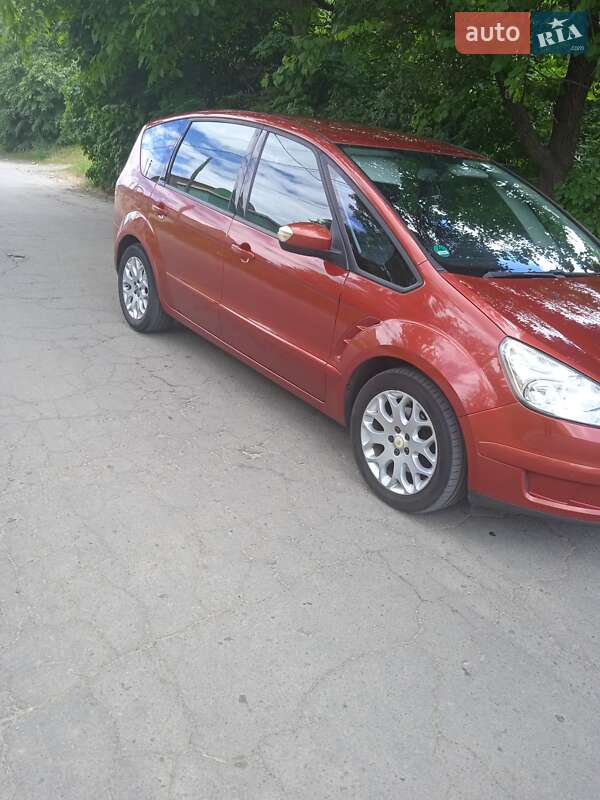 Минивэн Ford S-Max 2007 в Звенигородке