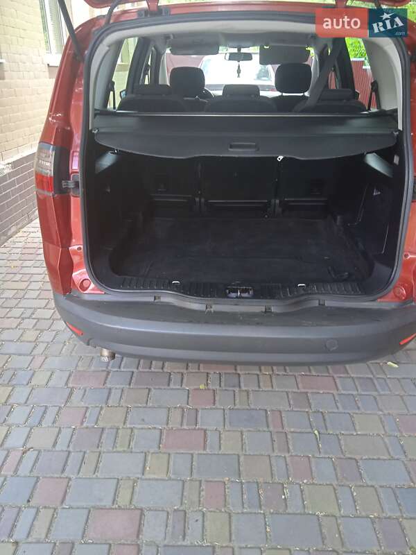 Минивэн Ford S-Max 2007 в Звенигородке