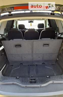 Минивэн Ford S-Max 2010 в 