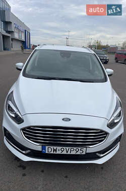 Минивэн Ford S-Max 2020 в 