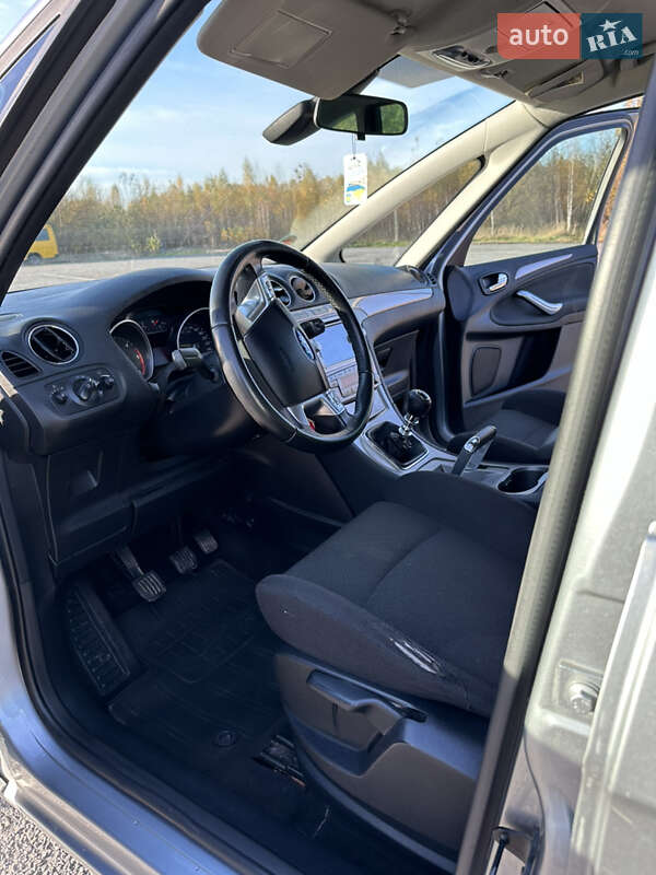 Мінівен Ford S-Max 2006 в Звягелі