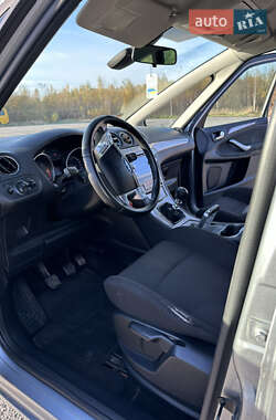 Минивэн Ford S-Max 2006 в 