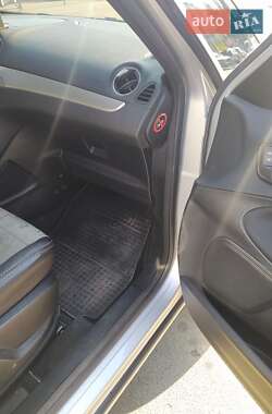 Минивэн Ford S-Max 2011 в 