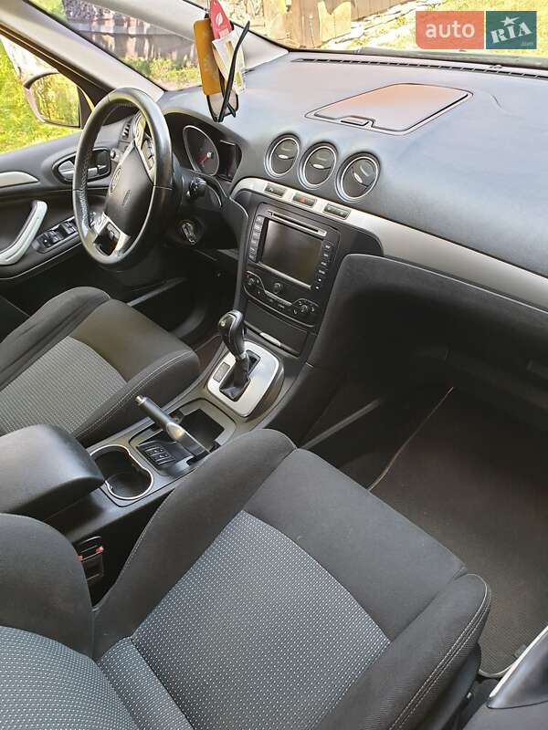 Мінівен Ford S-Max 2013 в Міжгір'ї