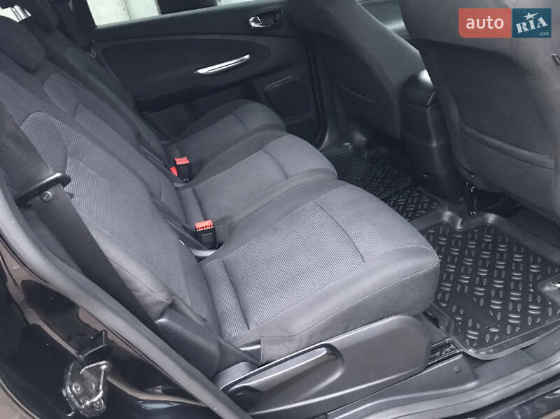 Минивэн Ford S-Max 2007 в Ивано-Франковске
