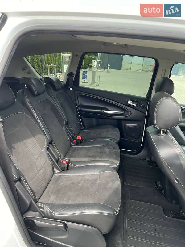 Минивэн Ford S-Max 2013 в Львове