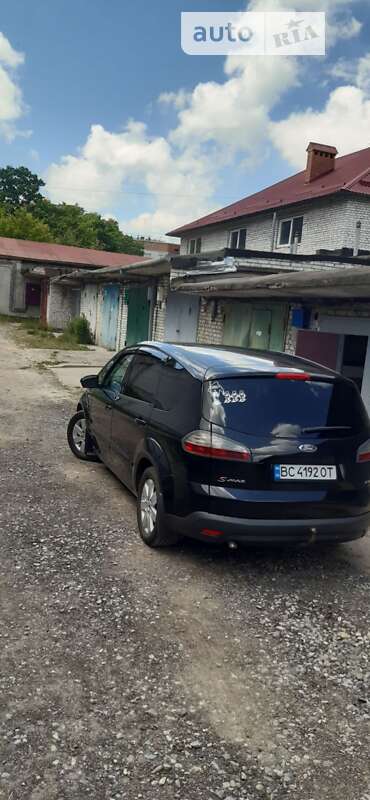 Минивэн Ford S-Max 2009 в Новояворовске