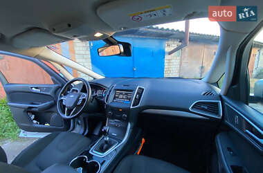 Минивэн Ford S-Max 2016 в 