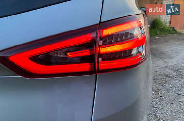 Минивэн Ford S-Max 2016 в 