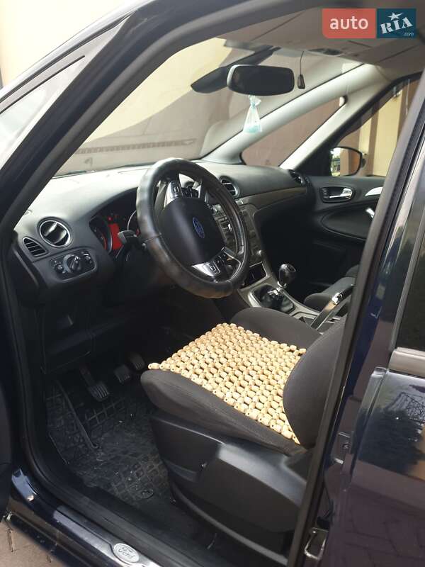 Минивэн Ford S-Max 2006 в Виноградове