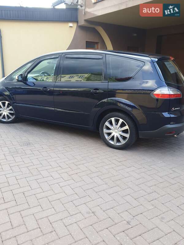 Минивэн Ford S-Max 2006 в Виноградове