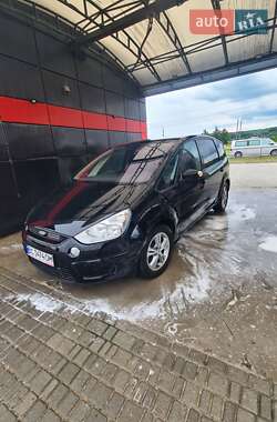 Минивэн Ford S-Max 2008 в 