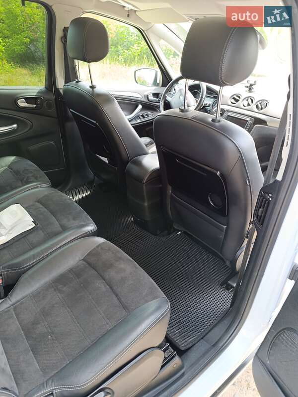 Минивэн Ford S-Max 2013 в Славуте