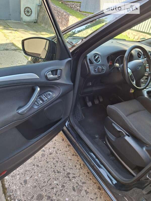 Мінівен Ford S-Max 2009 в Тернополі